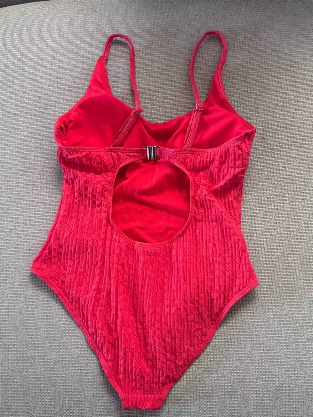 Vila women Textured One-Piece Swimsuit - Bright Pink NWOT medium - Picture 3 of 6